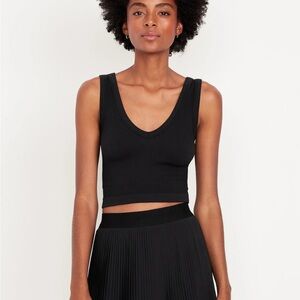 Old Navy Black Fitted Crop Tank Top